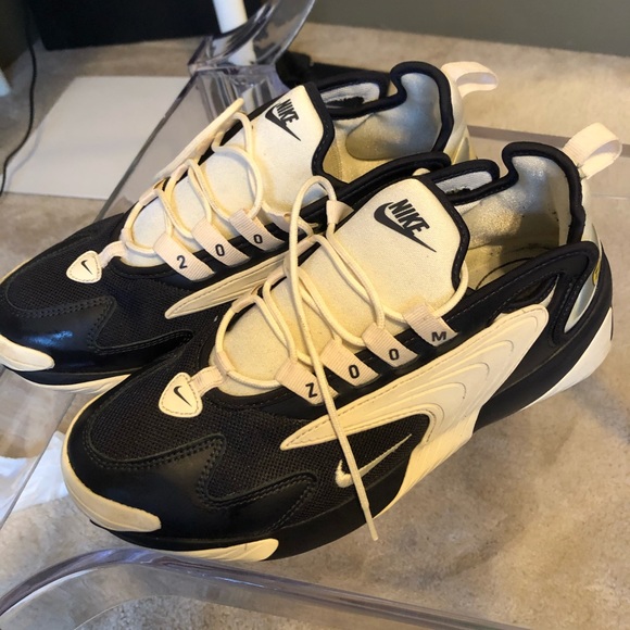 Nike Zoom 2k - Picture 2 of 4